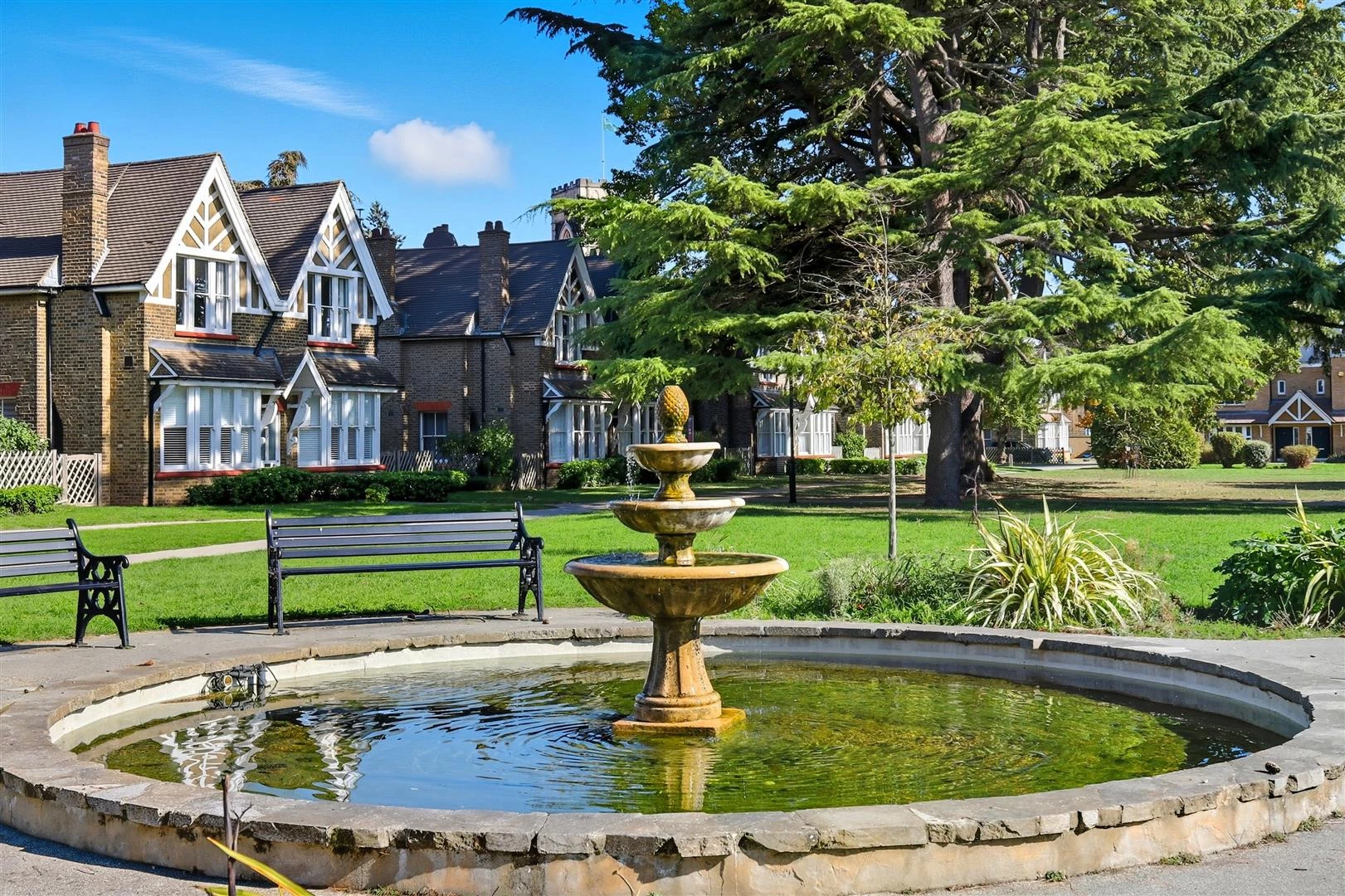 Similar Property: Maisonette in Barkingside