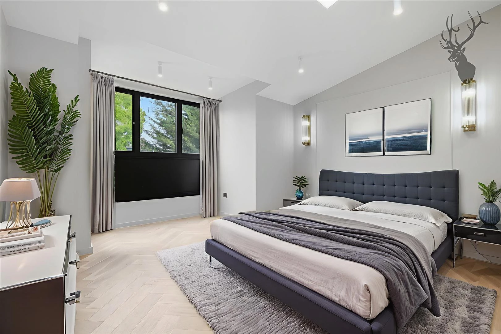 Similar Property: Apartment in Buckhurst Hill