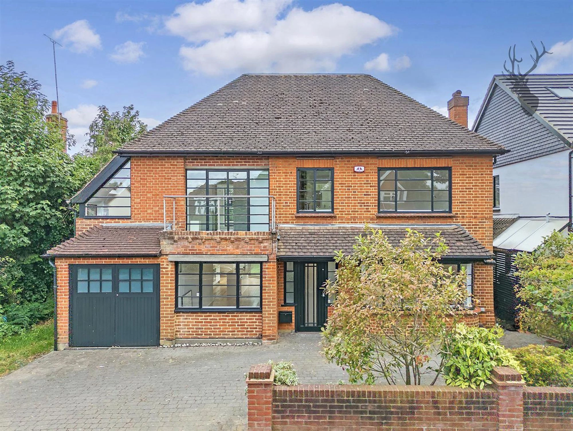 Similar Property: House in Buckhurst Hill