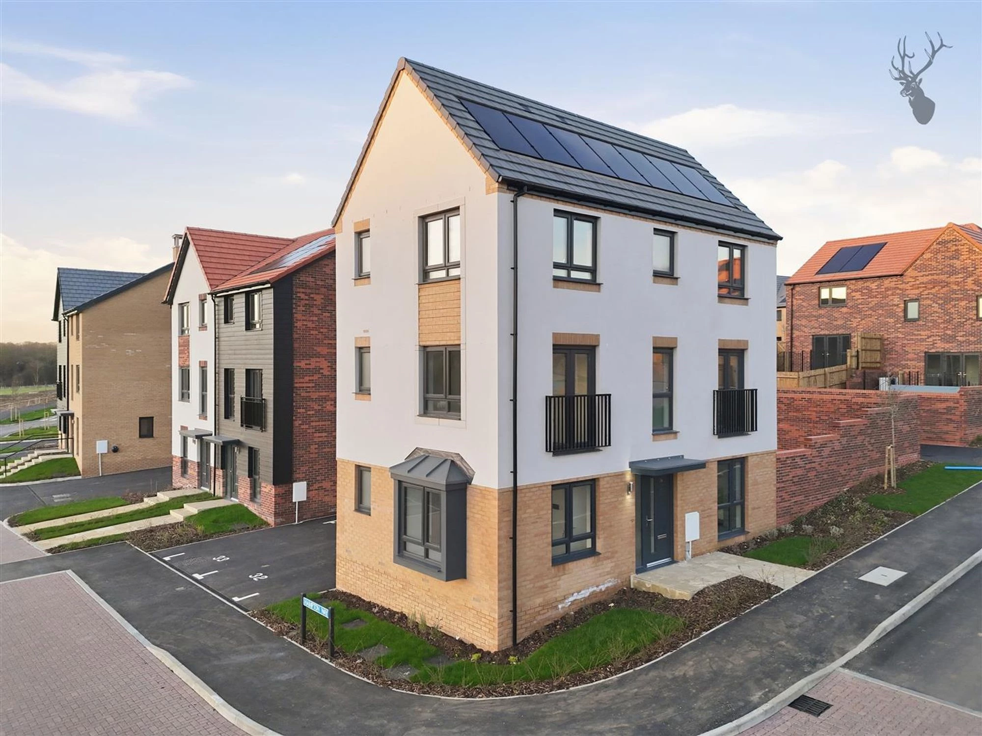 Similar Property: House Detached in 