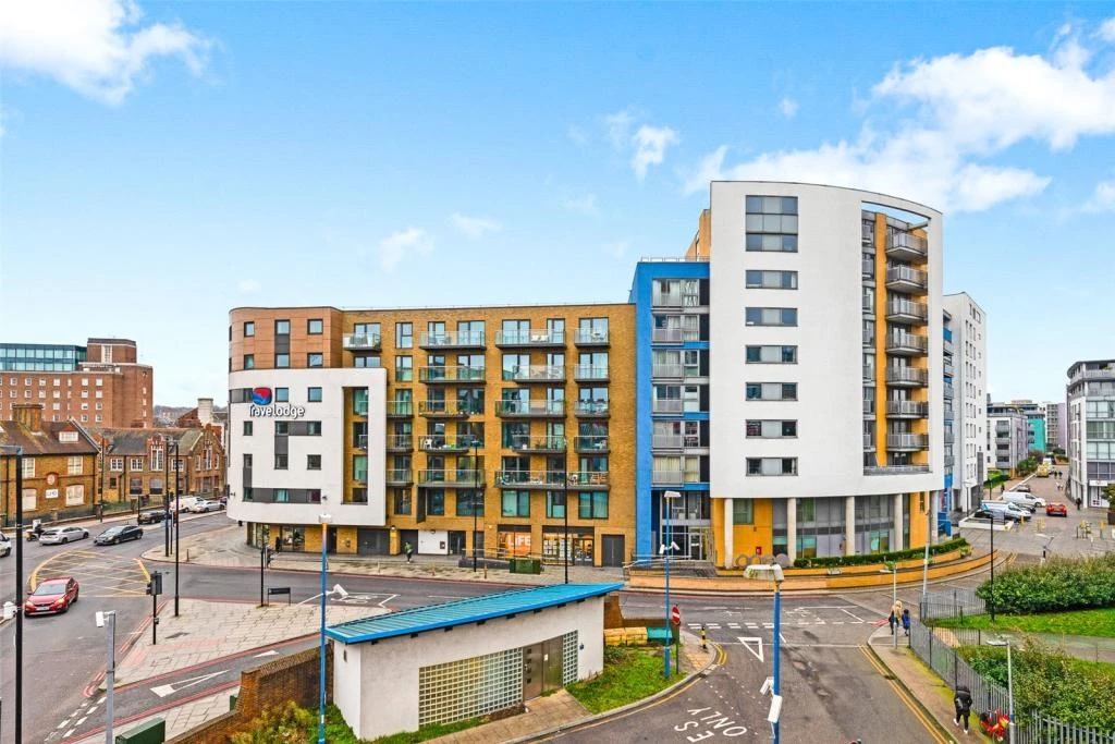 Property photo: Deals Gateway Onese8 Development, Lewisham