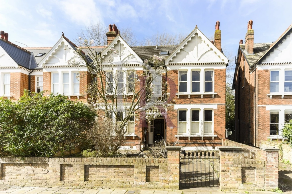 Property photo: Clapham South, London, SW4
