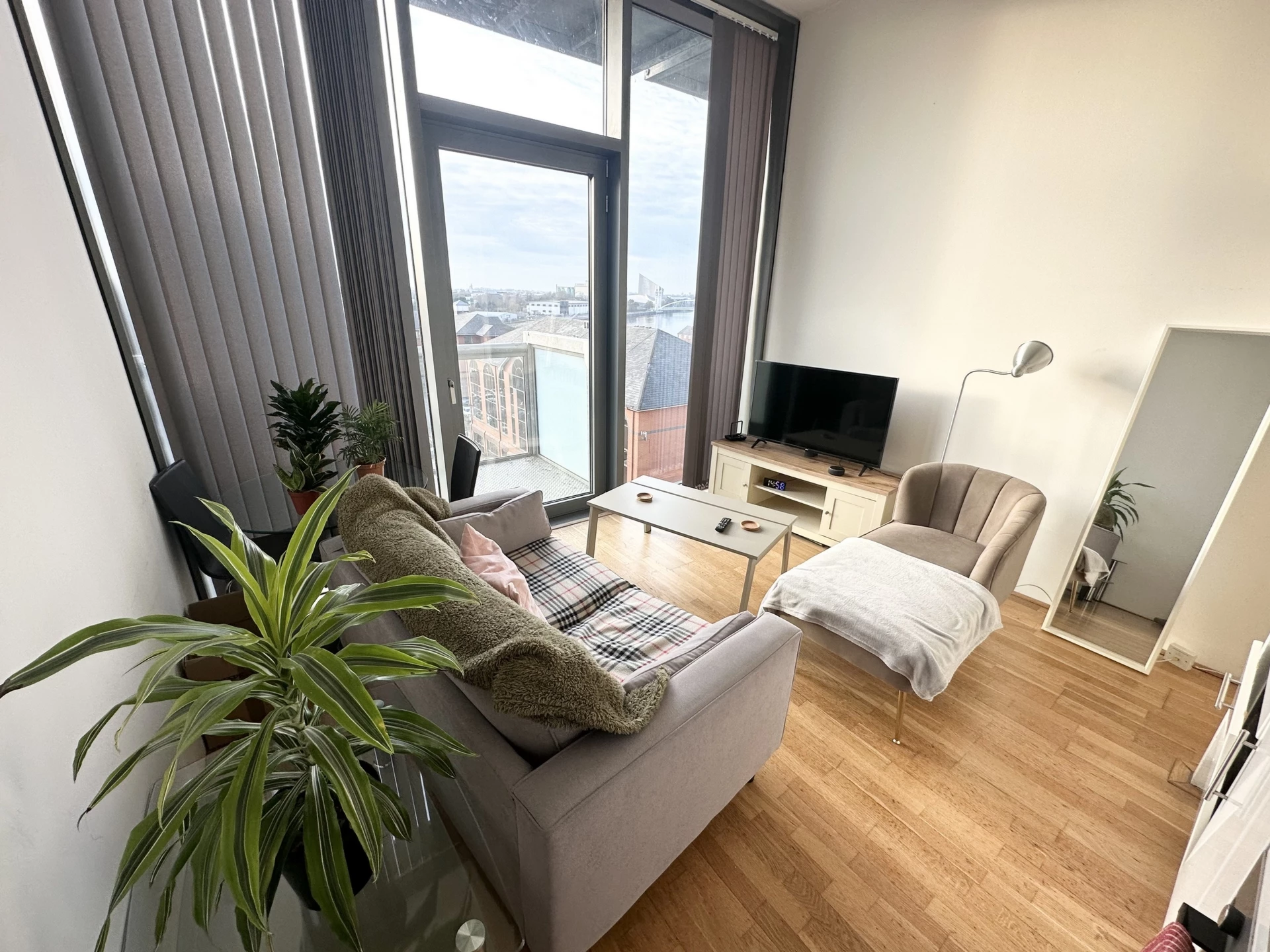 Property photo: Salford, M50