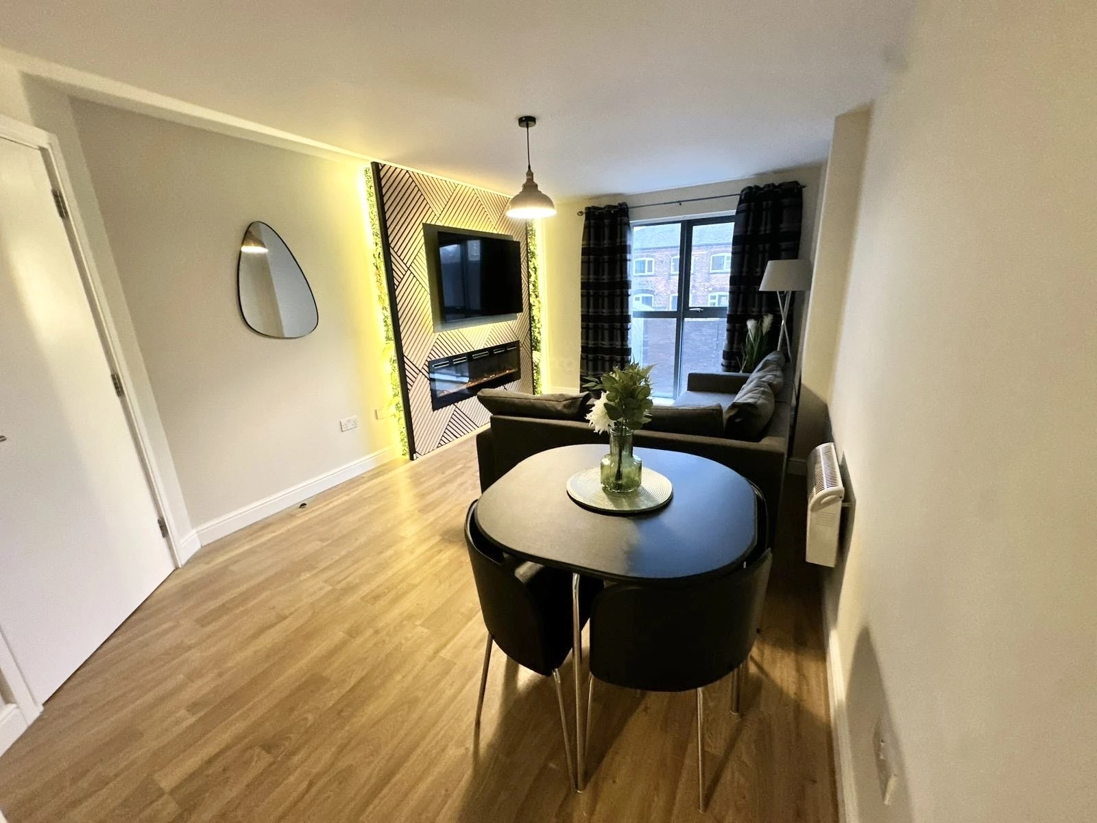Property photo: Manchester, M4