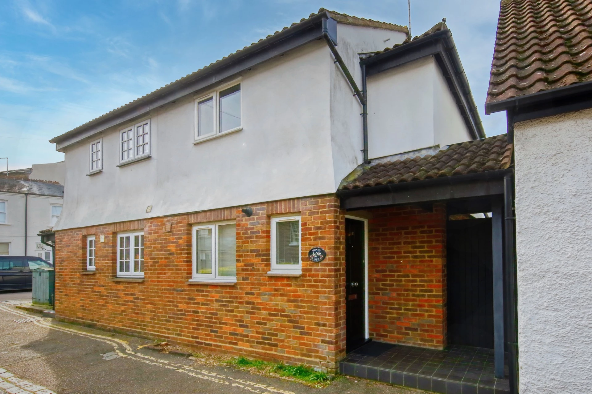 Property photo: Hampton Wick, Kingston Upon Thames, KT1