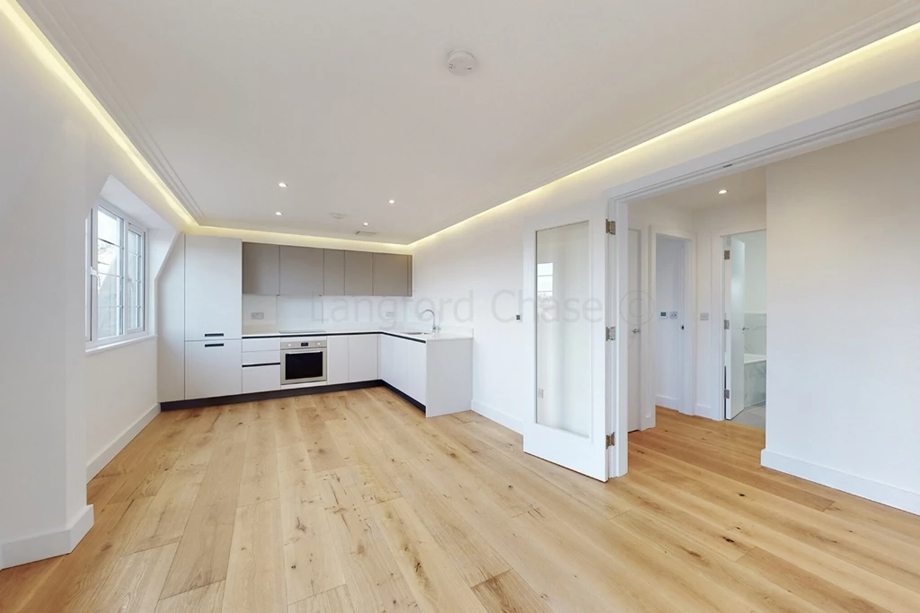 Property photo: Acton, London, W3