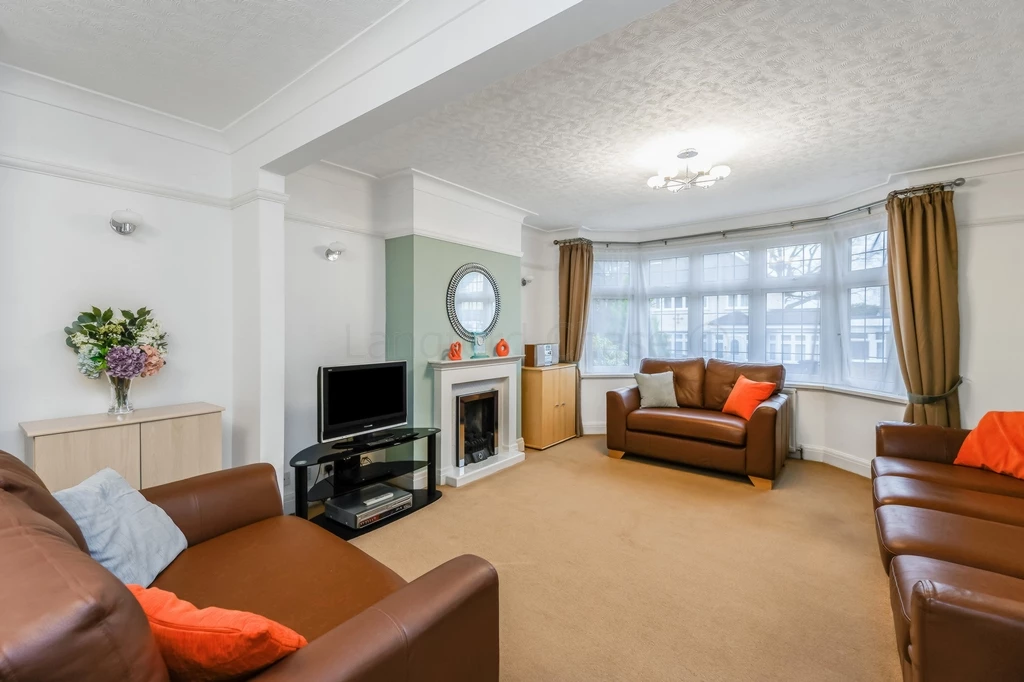 Property photo: Barnet, EN4