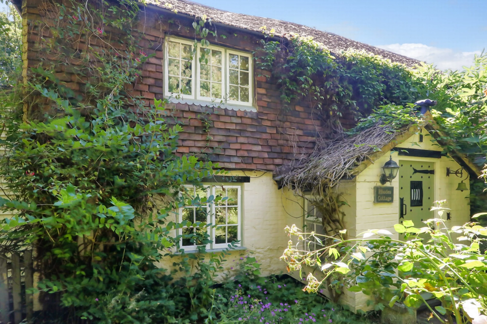 Main Road Sellindge TN25