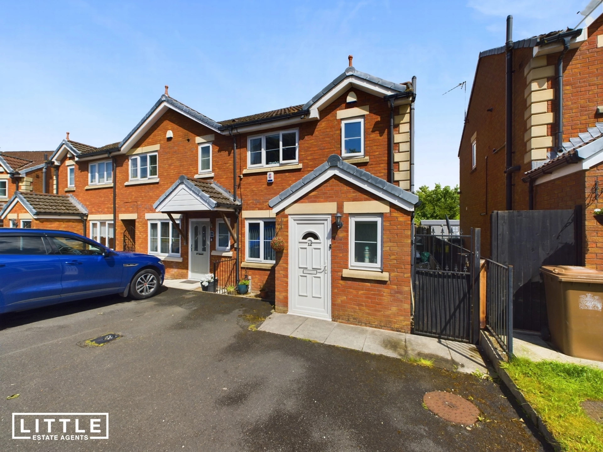 Property photo: St. Helens, WA10