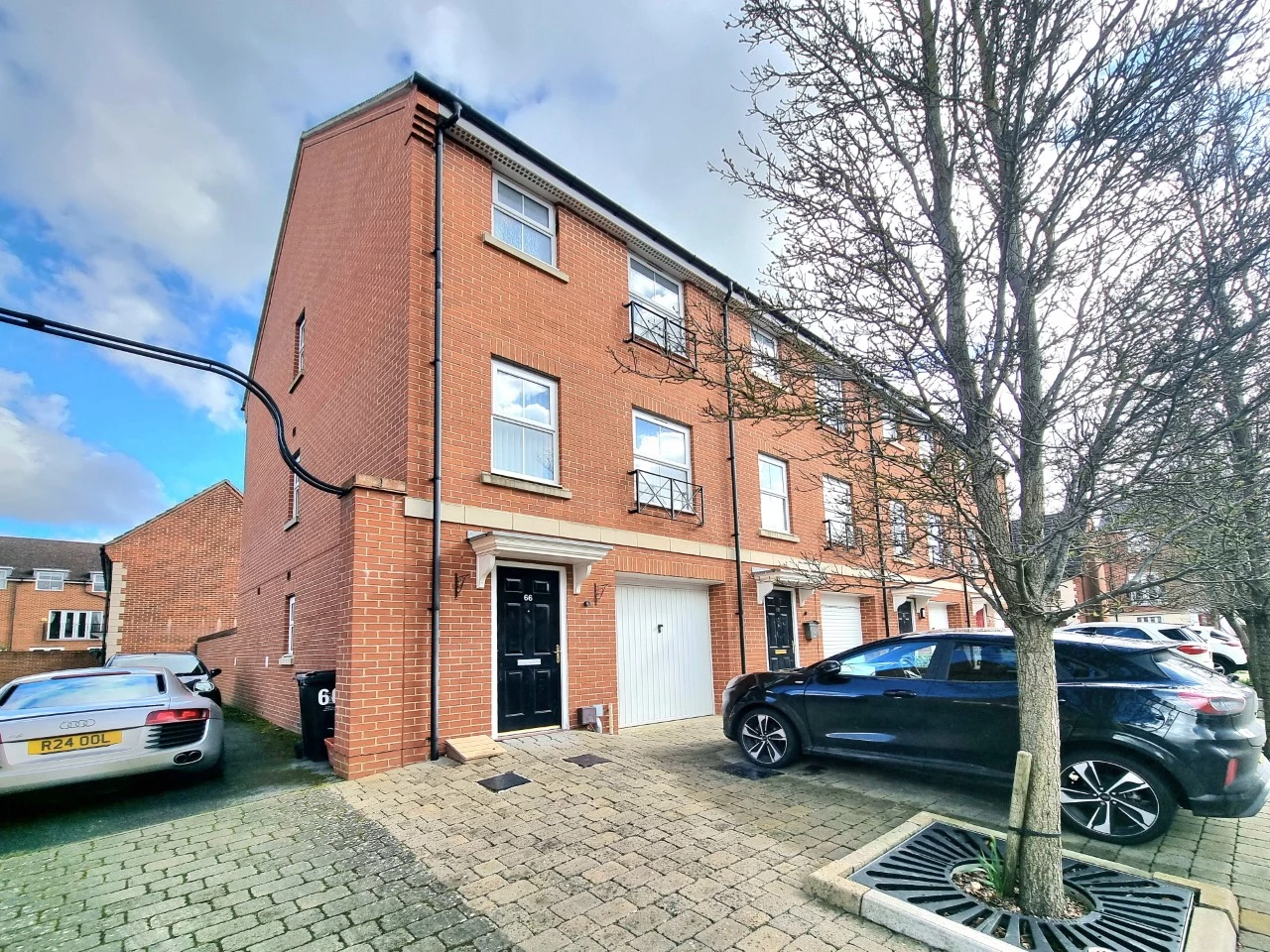 Melstock Road Swindon SN25