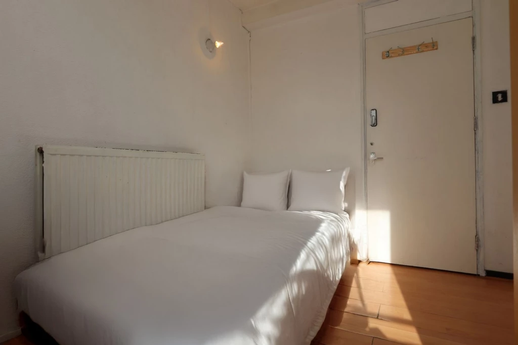 Similar Property: Single Room in Bethnal Green