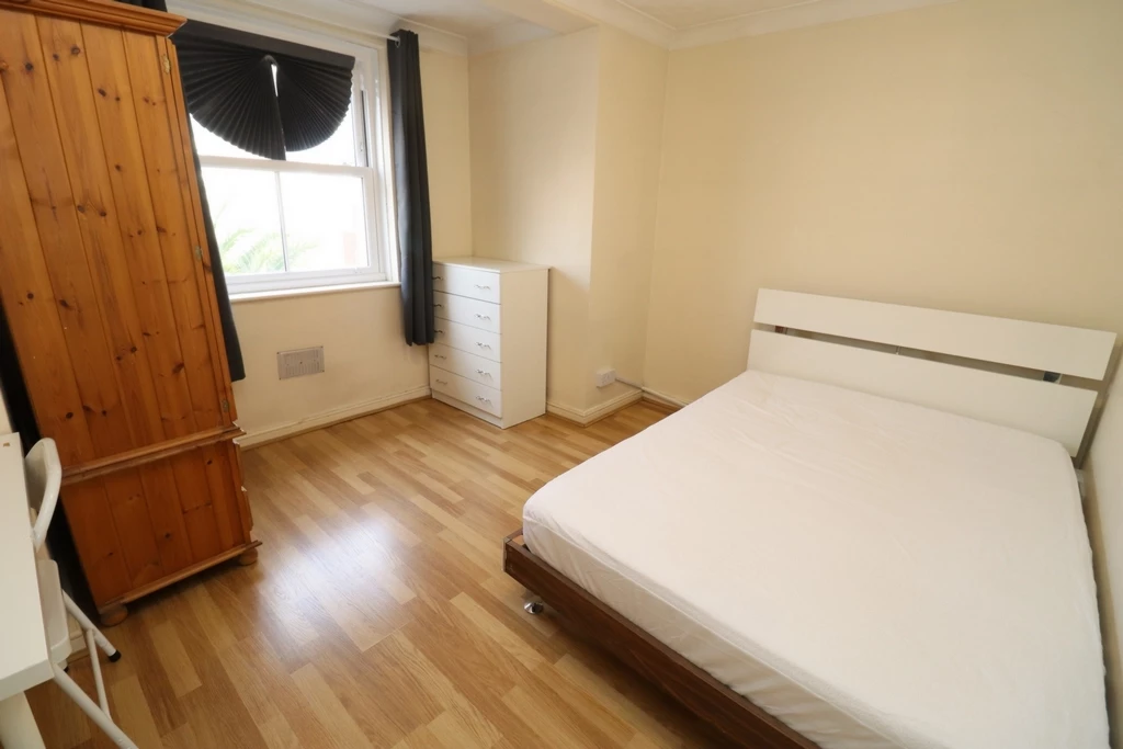 Property photo: Saunders Ness Road, E14
