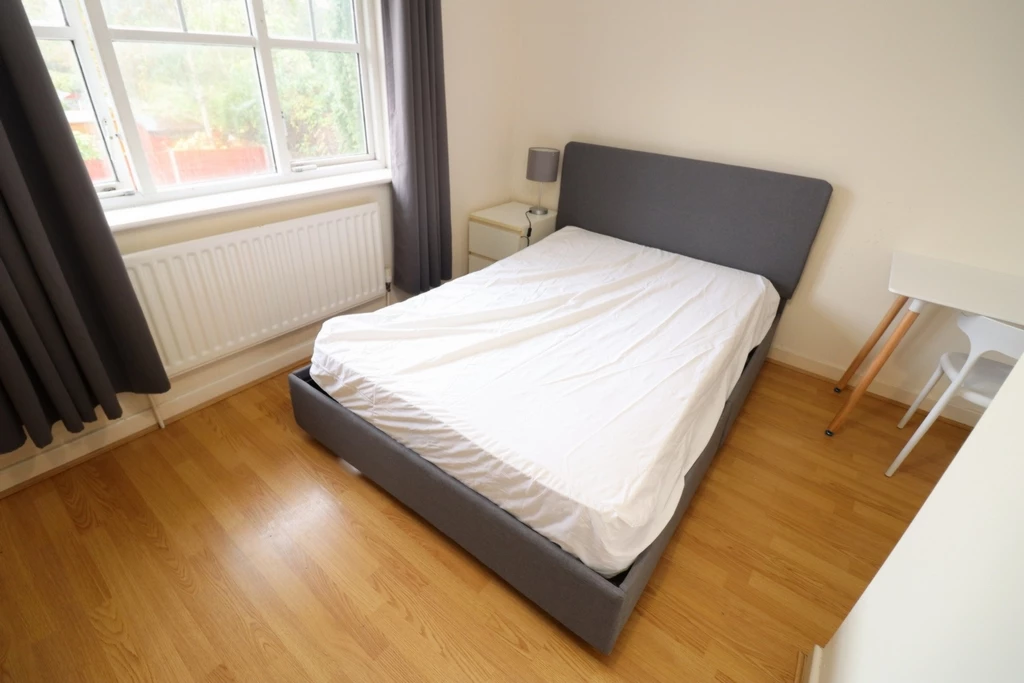 Similar Property: Double room - Single use in Canada Water