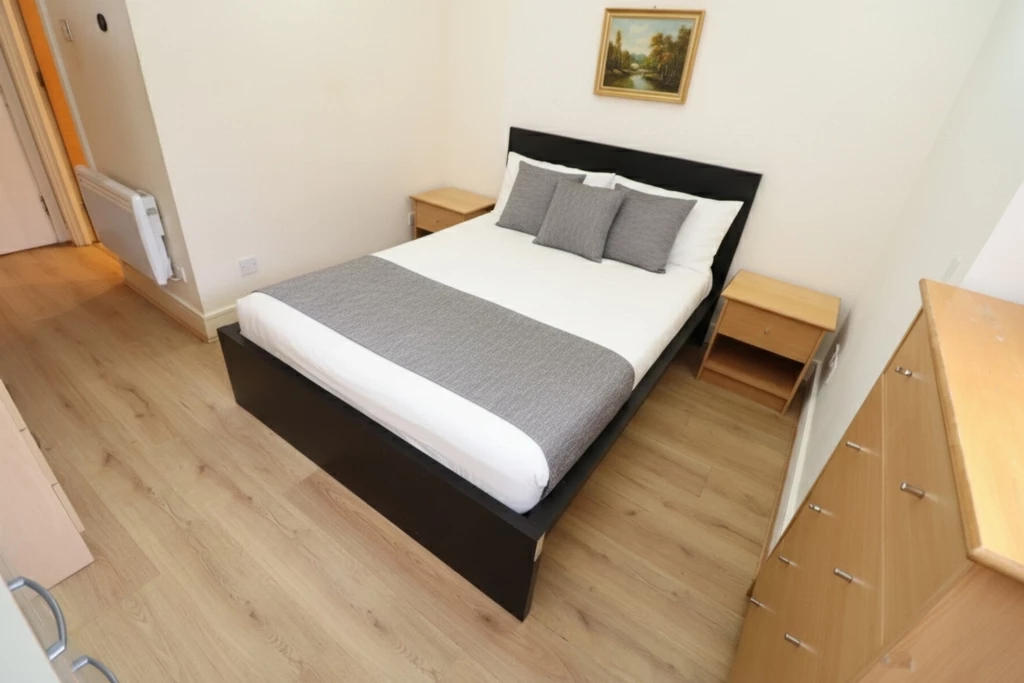 Similar Property: Ensuite Double Room in Stepney Green