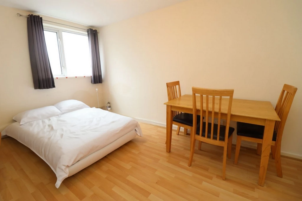 Property photo: Ollerton Green, E3