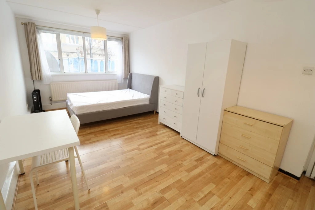 Similar Property: Double Room in Edgware Road