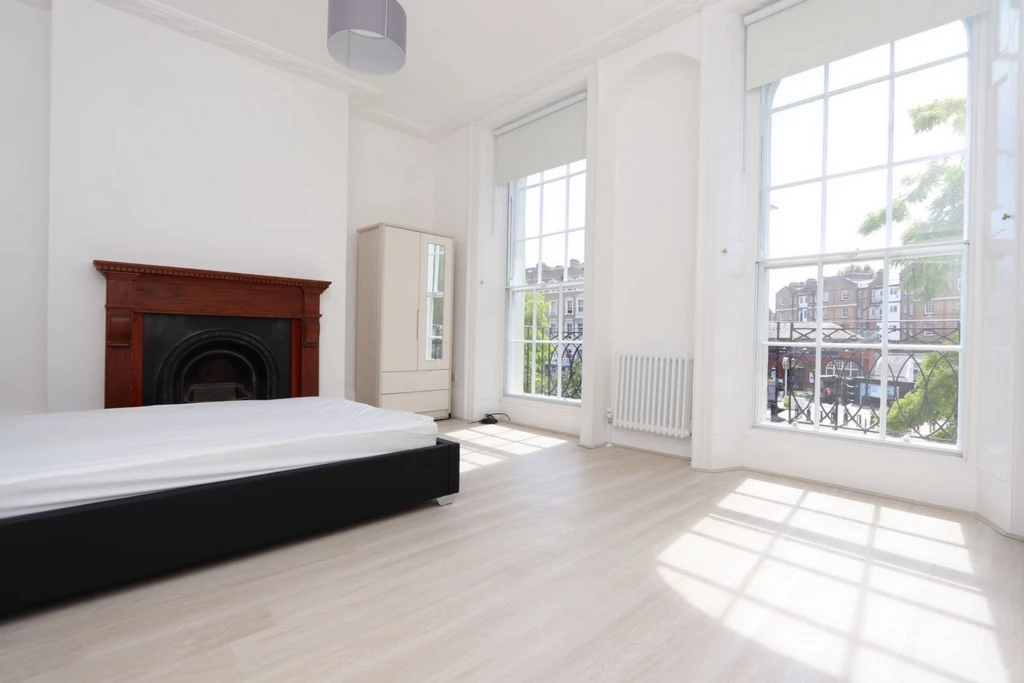 Similar Property: Double room - Single use in Bow Road