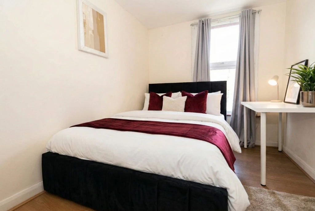Similar Property: Double room - Single use in Bow