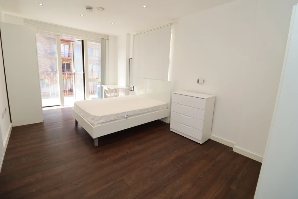 Similar Property: Double Room in London City Airport,Gallions Reach