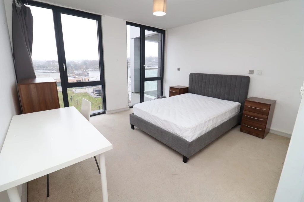 Similar Property: Ensuite Double Room in East Greenwich,Maze Hill
