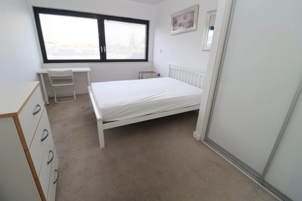Similar Property: Ensuite Double Room in East Greenwich,Maze Hill