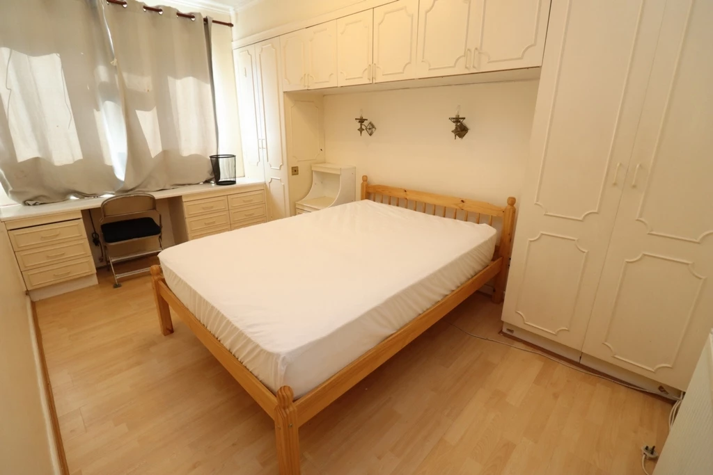 Similar Property: Double room - Single use in Hoxton,Old Street