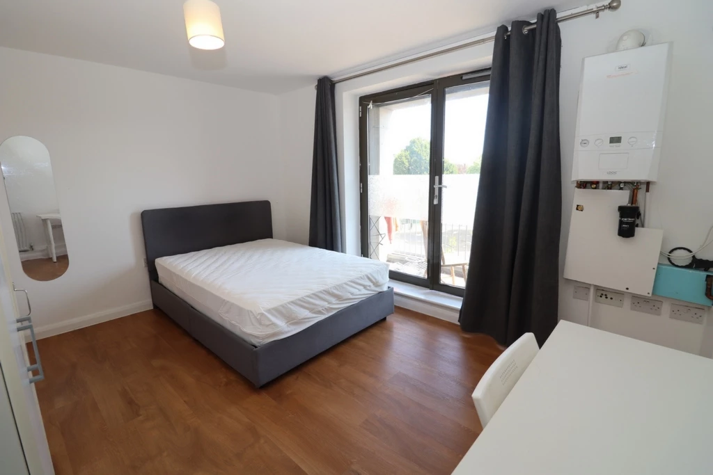 Similar Property: Double Room in Royal Victoria