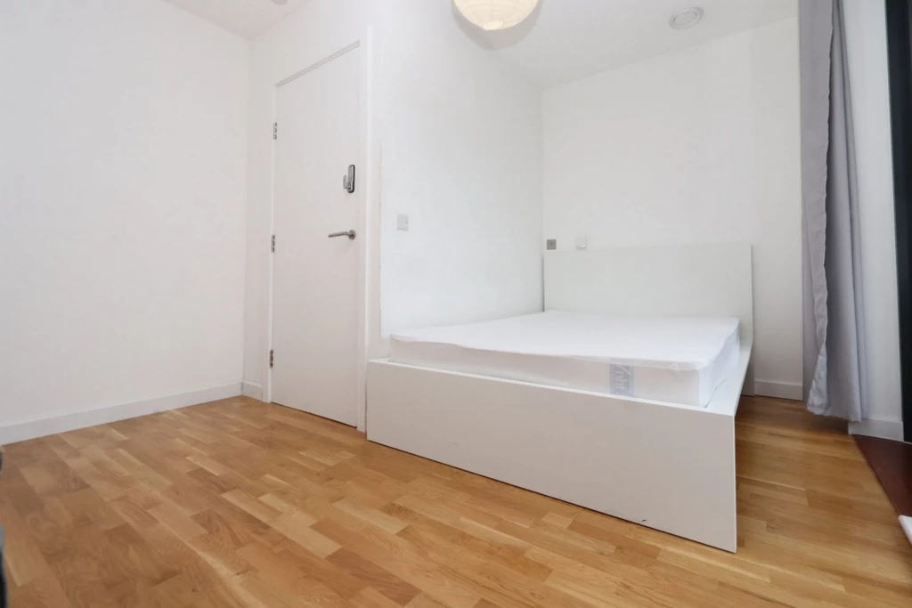 Property photo: Centenary Heights,Larkwood Avenue, SE10