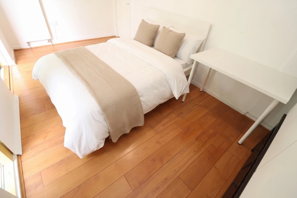 Similar Property: Double Room in Greenwich