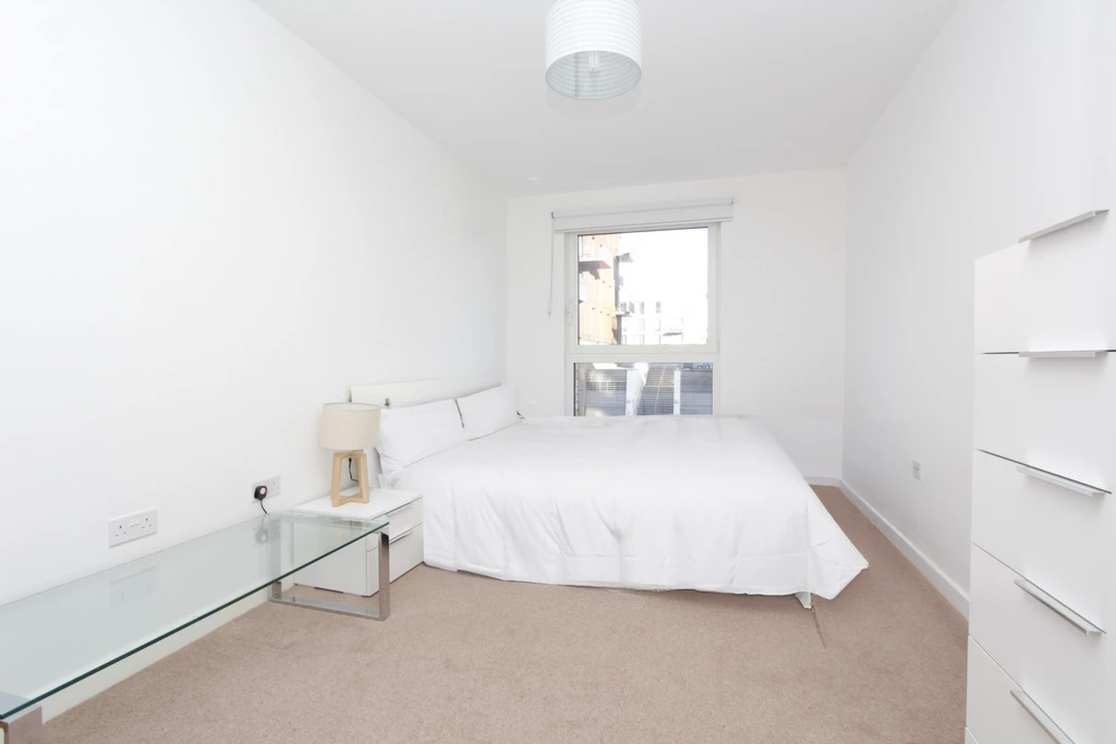 Similar Property: Ensuite Double Room in Canada Water,Surrey Quays