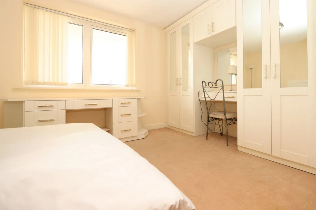 Property photo: Adventurers Court,12 Newport Avenue, E14