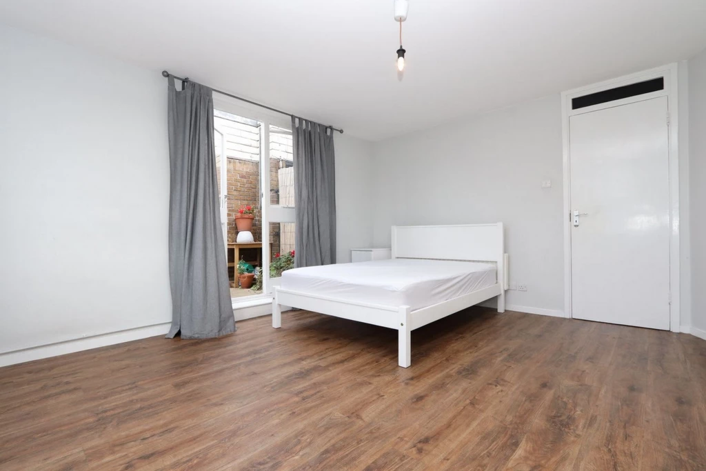 Similar Property: Double Room in St Katharine's & Wapping