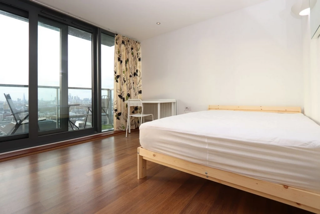 Similar Property: Double Room in Blackwall