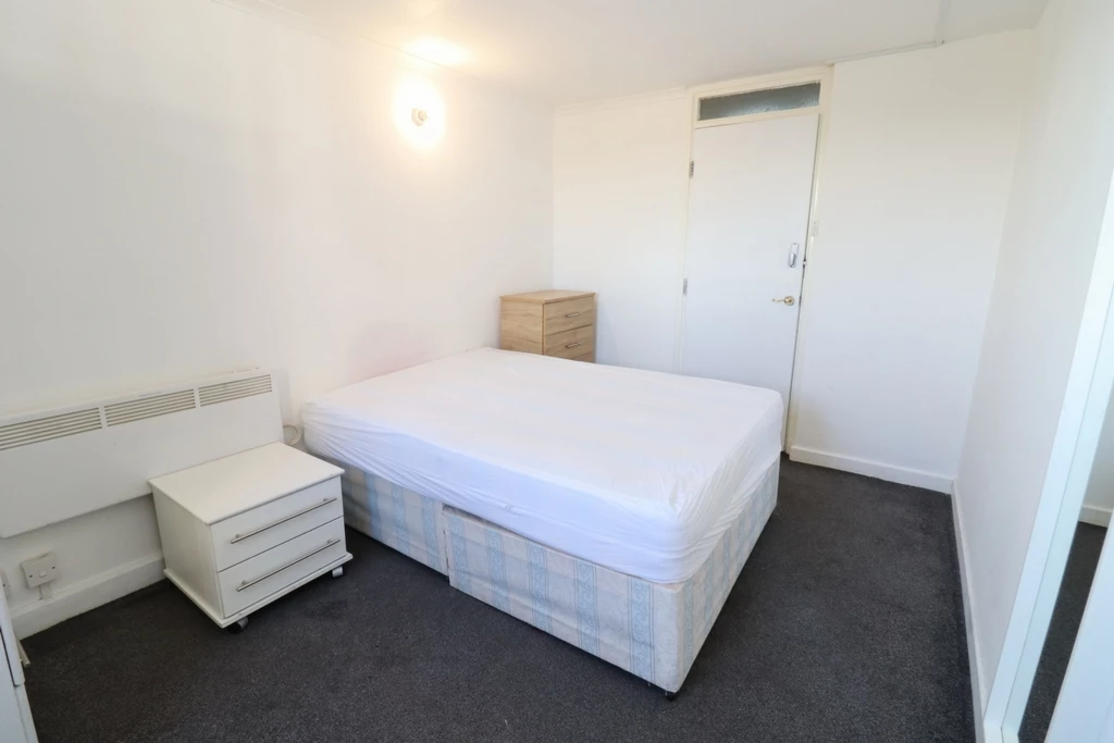 Similar Property: Double room - Single use in Holloway