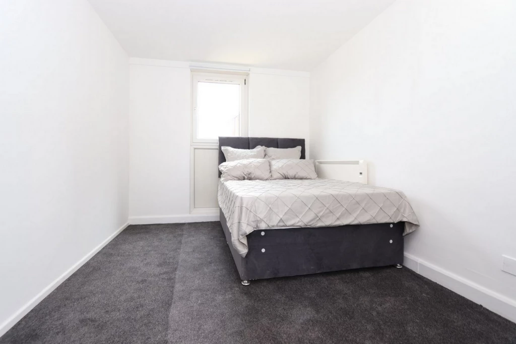 Property photo: Bakersfield,Crayford Road, N7