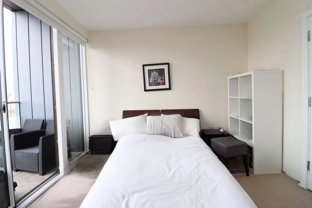 Property photo: Barquentine Heights,4 Peartree Way, SE10