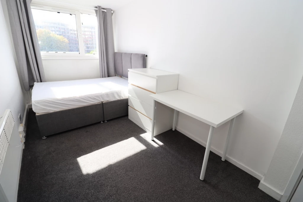 Property photo: Bakersfield,Crayford Road, N7