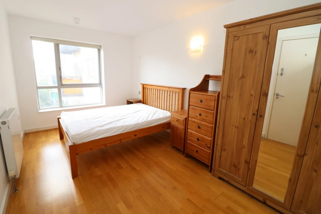 Similar Property: Ensuite Double Room in North Greenwich