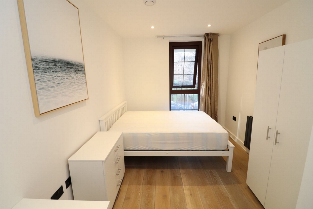 Similar Property: Double Room in Aldgate East Similar Property: Double Room in Aldgate East