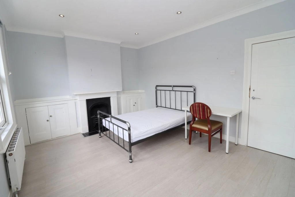Similar Property: Double room - Single use in Catford