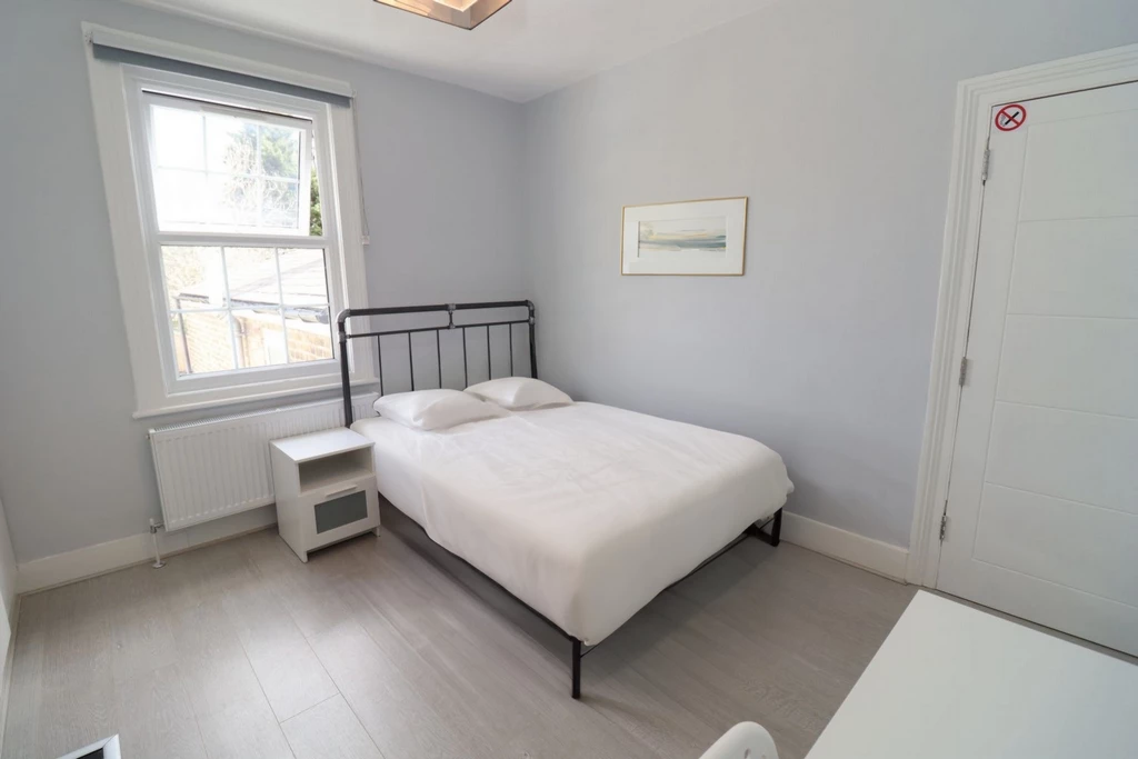Similar Property: Double room - Single use in Catford