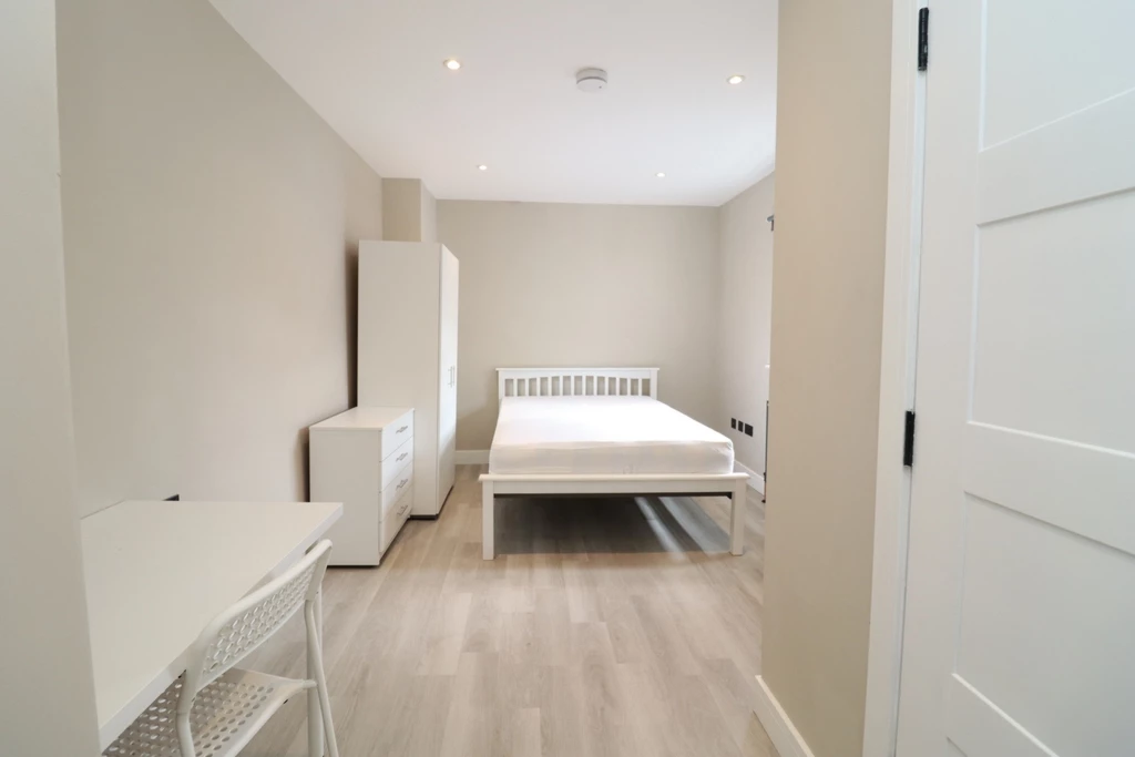 Similar Property: Ensuite Single Room in Walworth