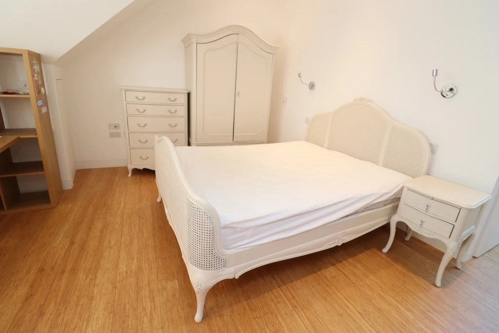 Similar Property: Ensuite Single Room in Dulwich