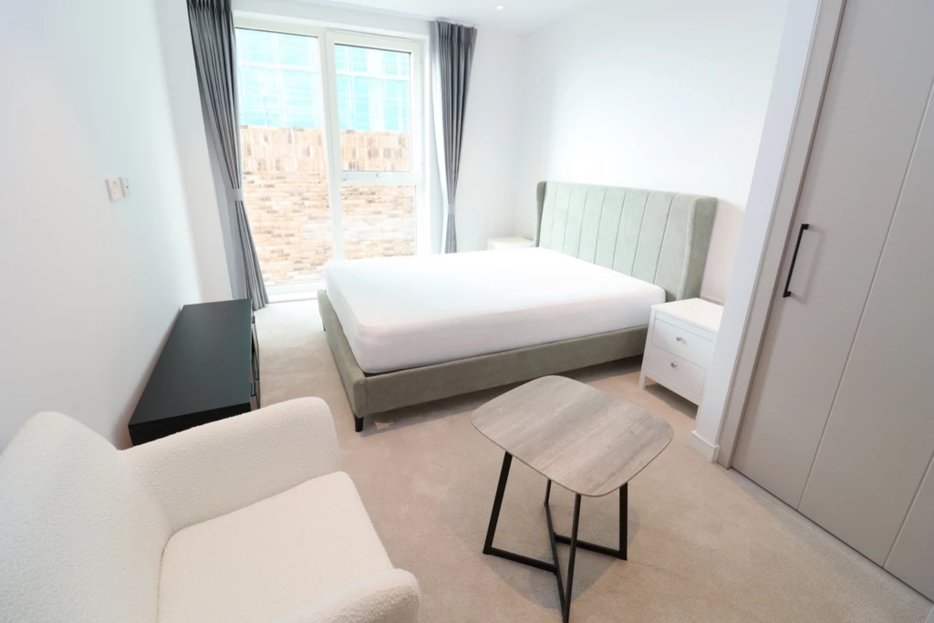 Similar Property: Ensuite Double Room in Southall
