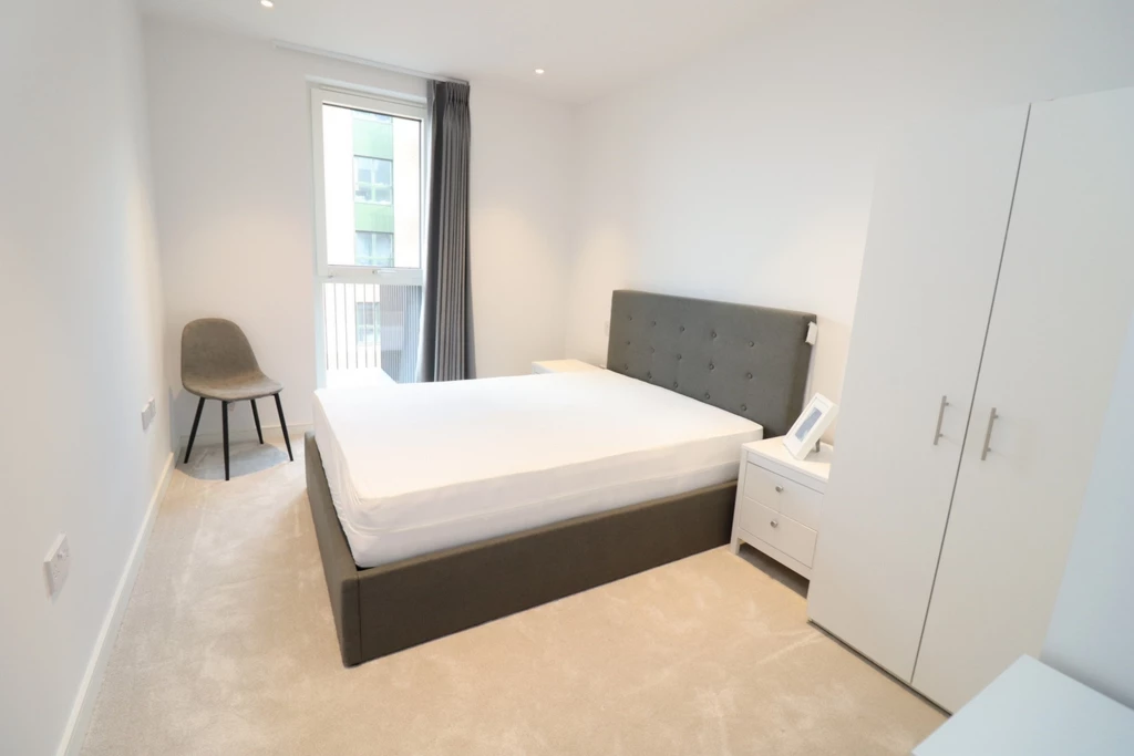 Property photo: Iris House, UB1