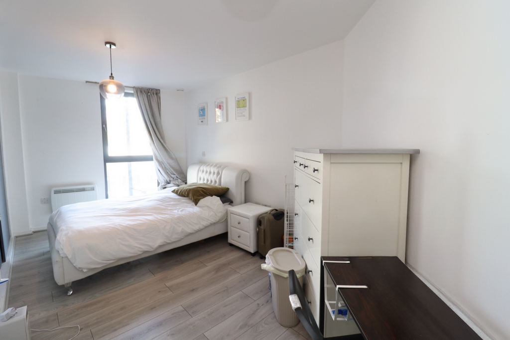 Similar Property: Ensuite Double Room in Limehouse Similar Property: Ensuite Double Room in Limehouse