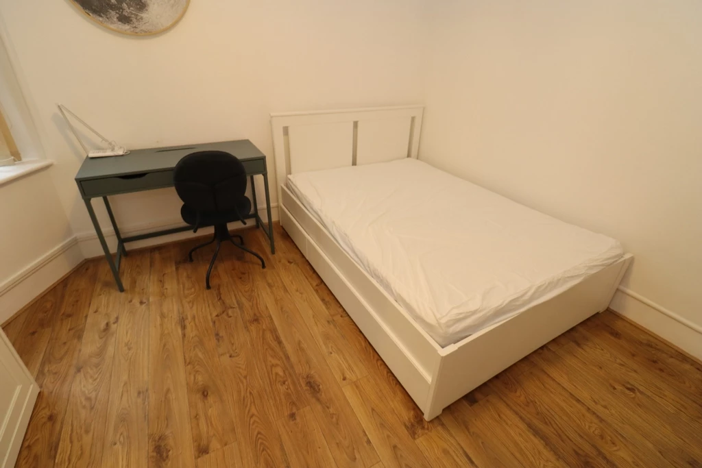 Similar Property: Double room - Single use in Maida Vale