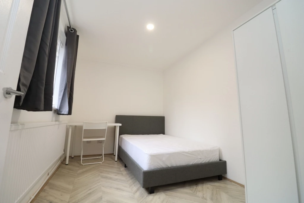 Similar Property: Double room - Single use in Caledonian Road