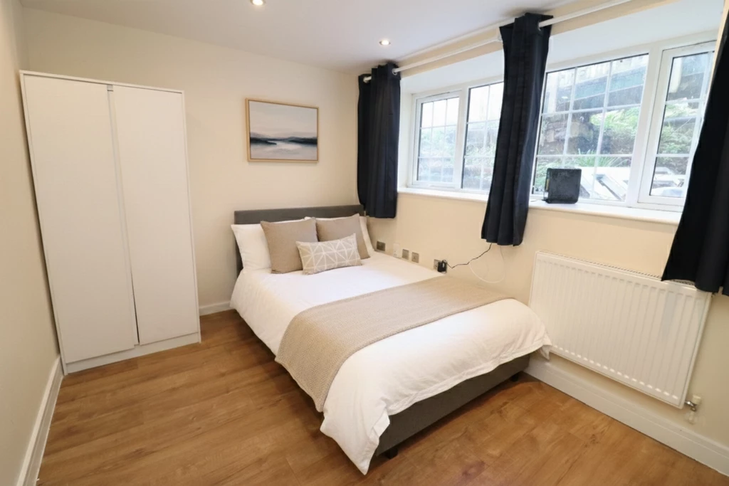 Similar Property: Double room - Single use in Hanwell