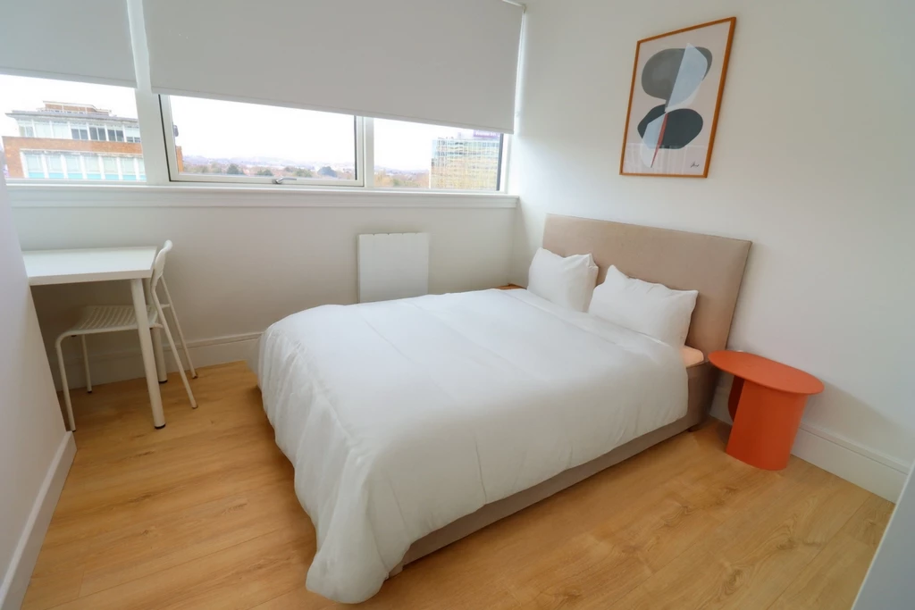 Similar Property: Double room - Single use in Wembley
